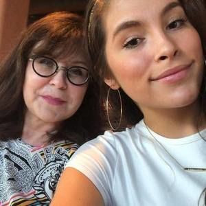 Meet your Posher, Karin